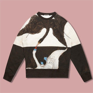 SWAN SWEATER